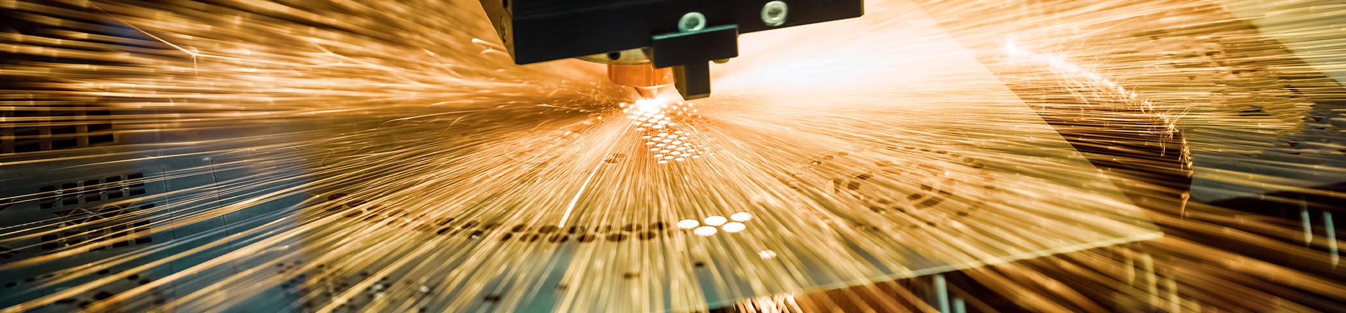Im Kreuztaler Laserwerk wird Lochblech zuverlässig gelasert – mit höchster Qualität und zu fairen Konditionen.